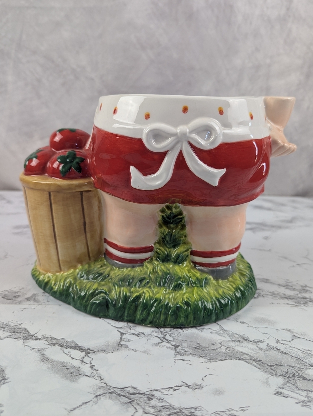 Vintage 2004 Campbell’s Kid Cookie Jar BASE ONLY No Lid Tomato Baskets